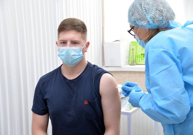 В Харькове и области снова работают пункты вакцинации. 