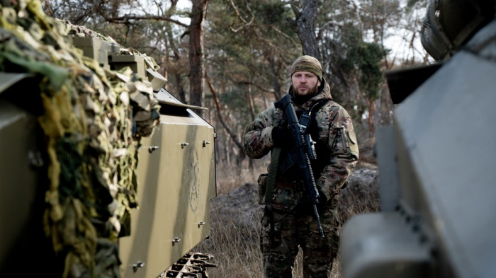 Харьковская бригада теробороны получила британские бронетранспортеры Spartan.