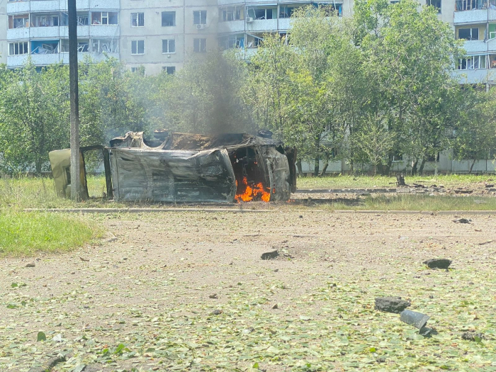 Полиция опубликовала фото последствий обстрела Первомайского.