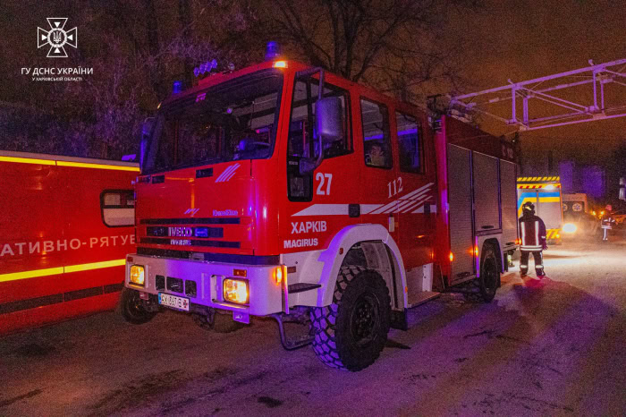 В Харькове двух людей завалило землей на подземном газопроводе.