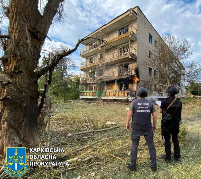 В Купянске-Узловом в результате обстрела погибло два человека и пострадали четверо.