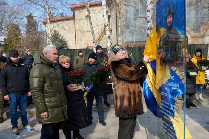 В Харькове открыли Аллею памяти в честь погибших защитников. Фото: Харьковский горсовет