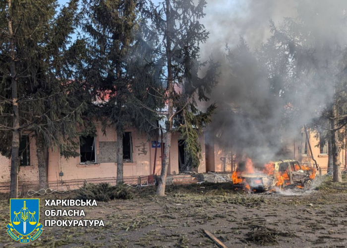 Есть пострадавшие: войска России ударили из авиации по Золочеву. Фото: Харьковская облпрокуратура