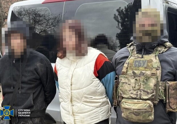 В Харькове школьница и два студента устраивали диверсии на железной дороге и жгли авто военных. 