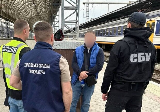 В Харькове задержали организатора побега "уклонистов" за 46 000 долларов. Фото: Харьковская облпрокуратура