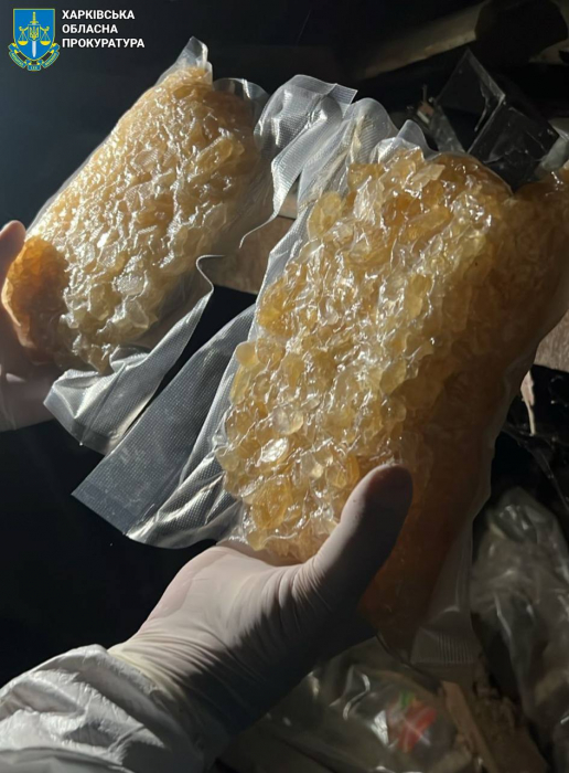 В Харькове ликвидировали масштабную нарколабораторию.