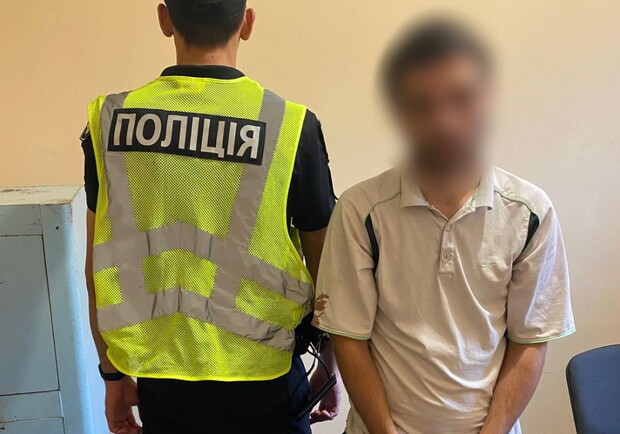 В Харьковской области мужчина убил своего гостя ножкой от стола. Фото: Нацполиция