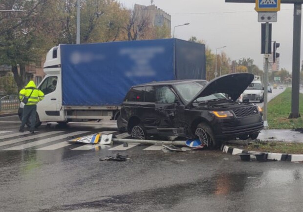 Идут на обгон и гоняют на бешеной скорости: в Харьковской области участились ДТП. 