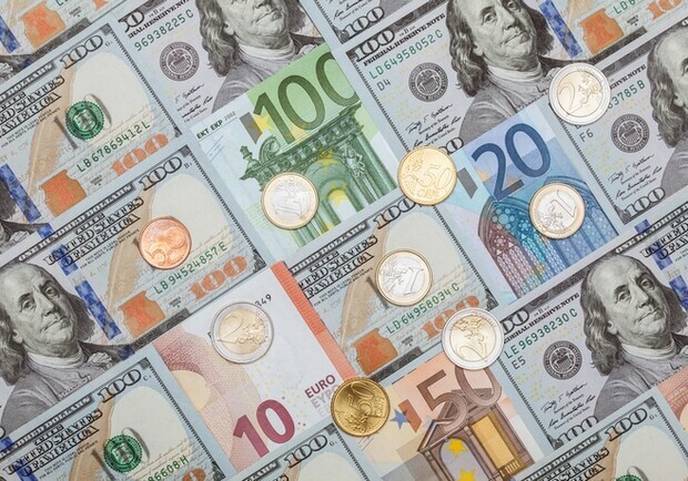 Курс валют в Украине 2 ноября 2025 года: сколько стоит доллар и евро 