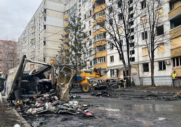 Терехов рассказал о масштабах ночного обстрела Харькова. 